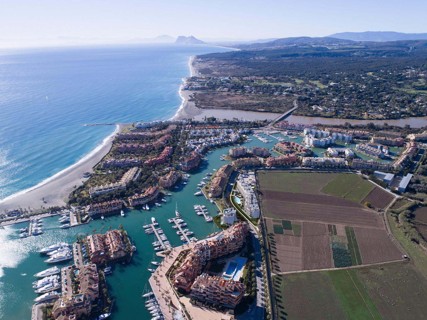 Apartamento en venta Marina de Sotogrande-327-01207P