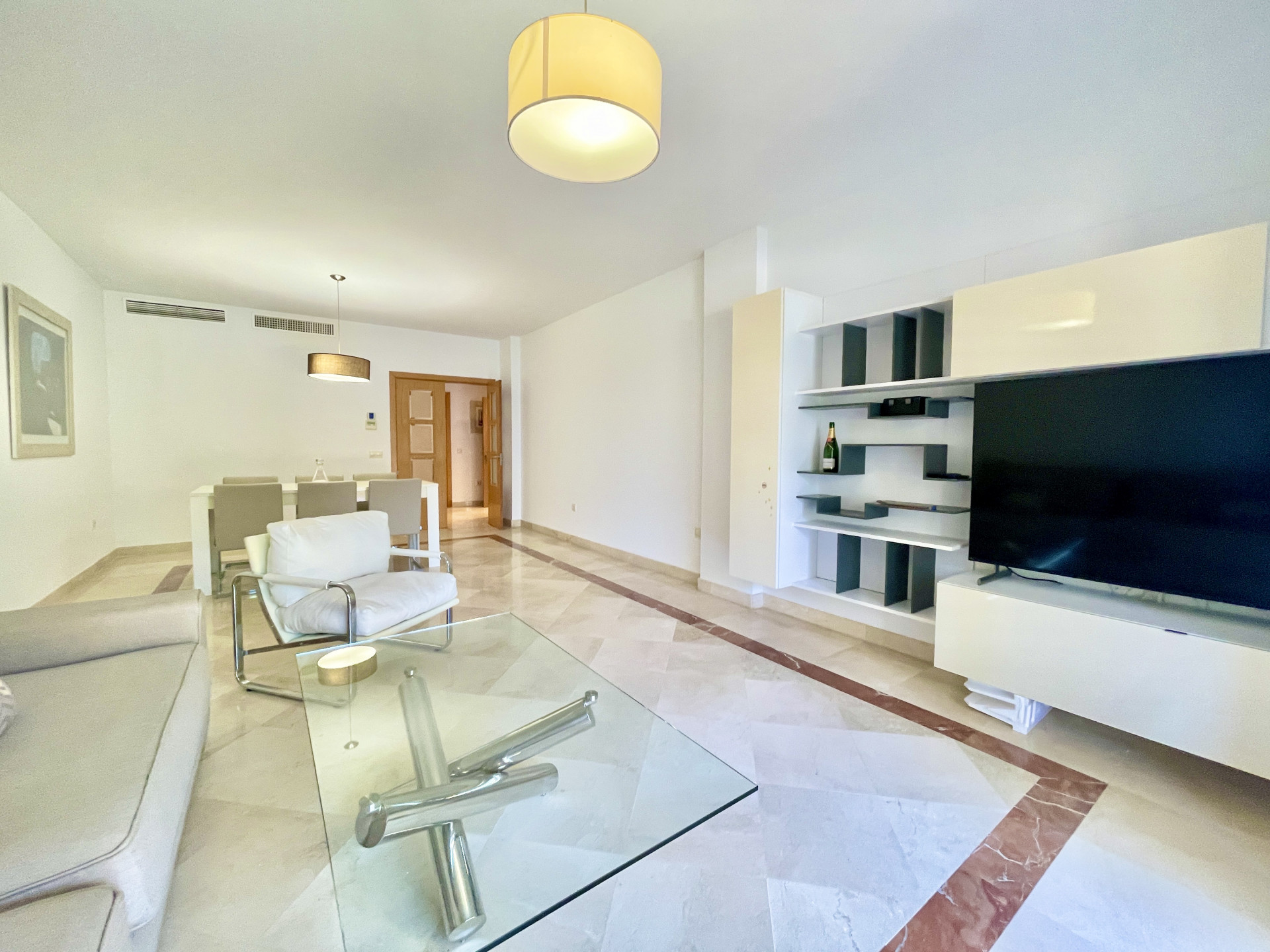 Imagenes exteriores de Apartamento en venta en Pueblo Nuevo de Guadiaro