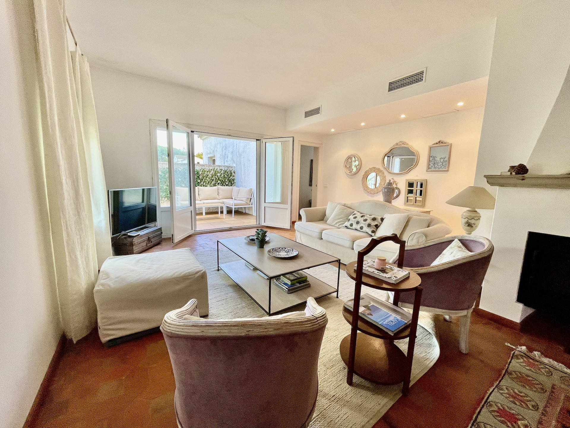 Interior Apartment for holiday rent in Sotogrande Alto