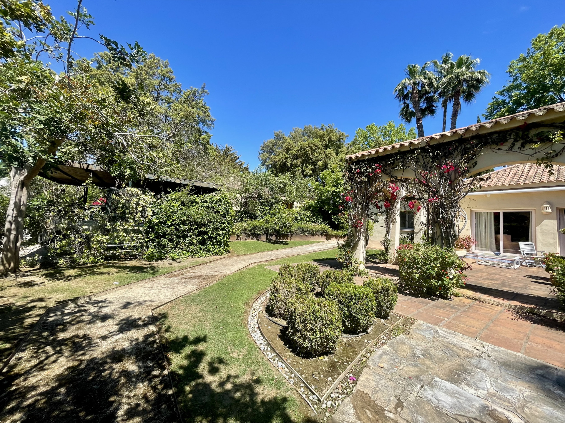 Exterior Villa en venta en Sotogrande Alto