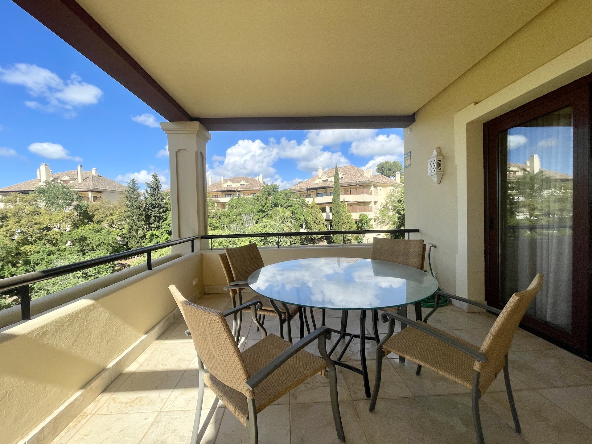 Imagenes exteriores de Apartamento en alquiler vacacional en Sotogrande Alto