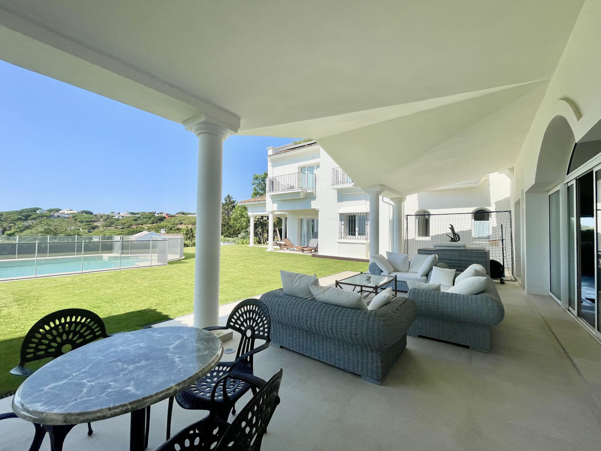 Interiores Villa en alquiler vacacional en Sotogrande Alto