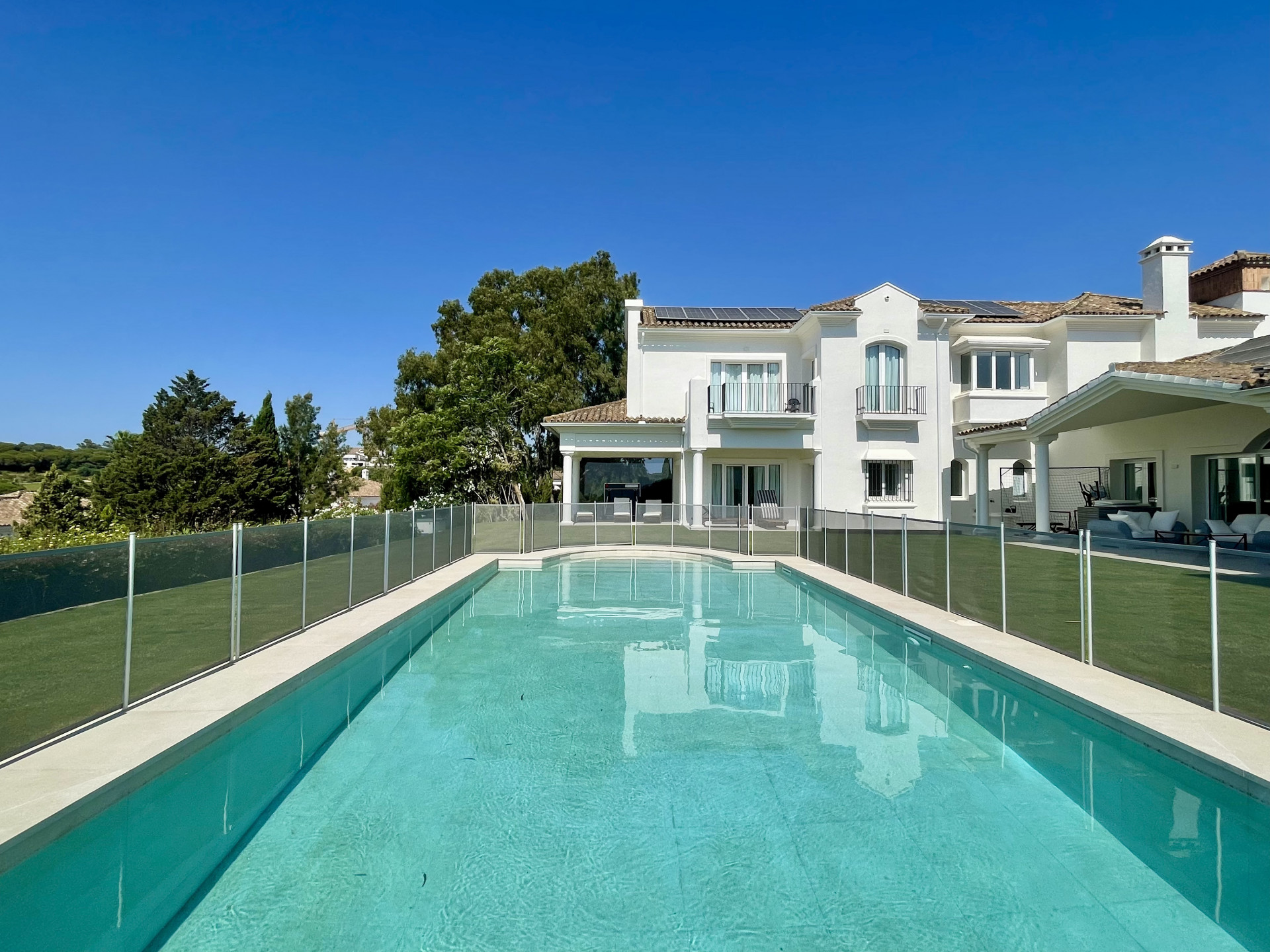 Villa | 327-00838P