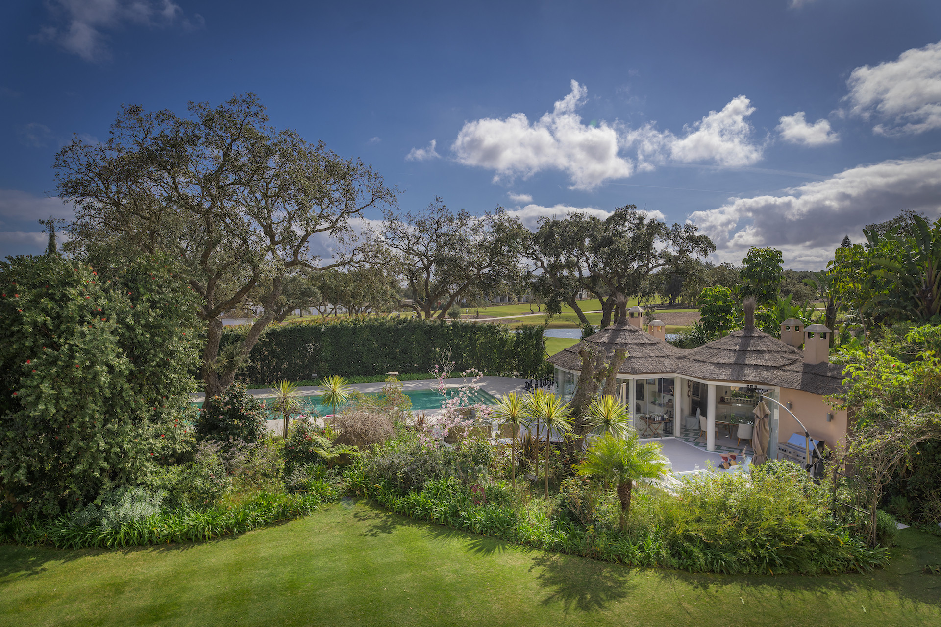 Interiores Villa en alquiler vacacional en San Roque Club