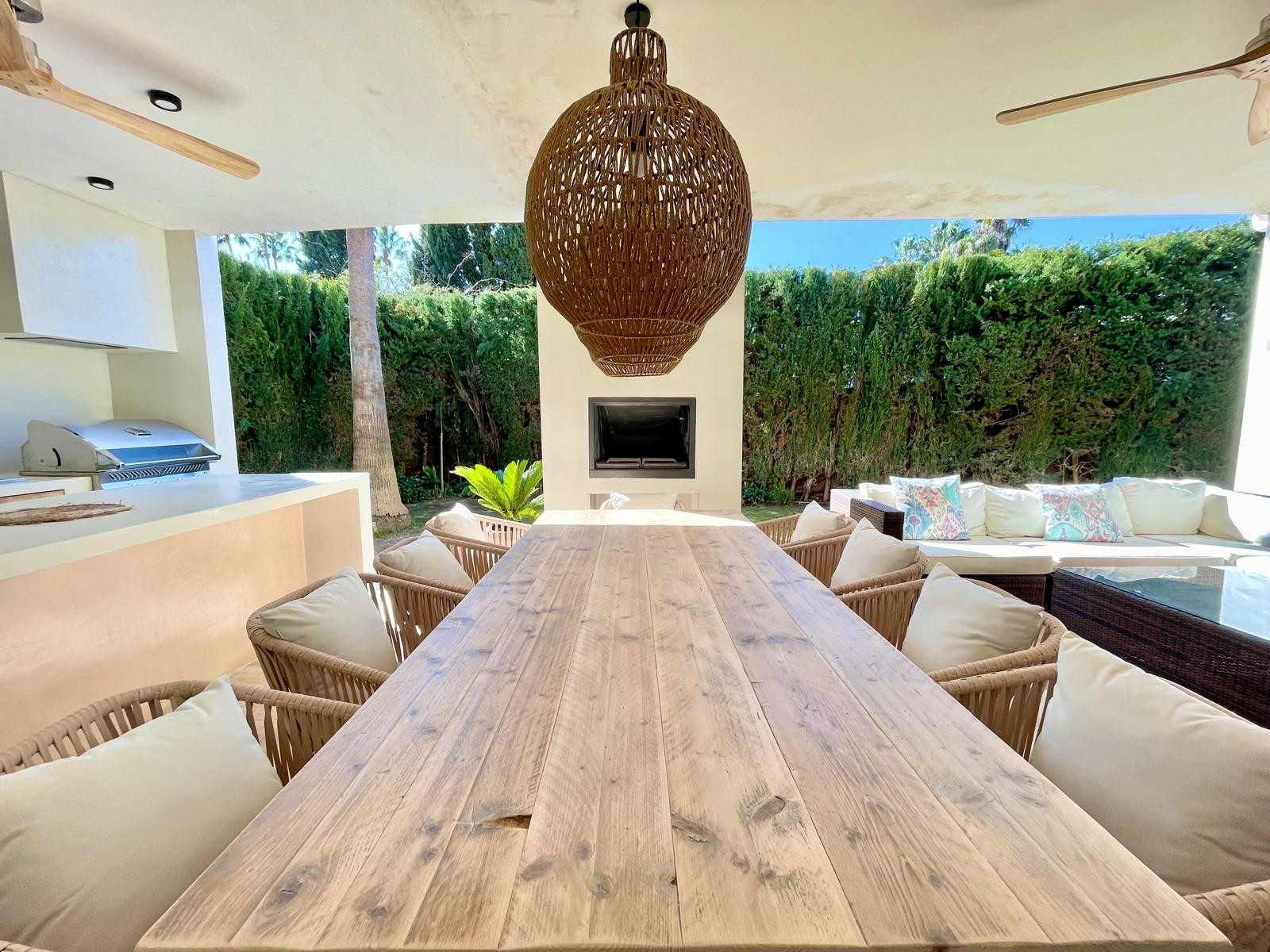 Exterior Villa en alquiler vacacional en Sotogrande Alto