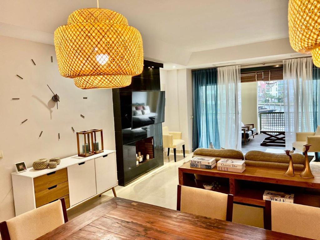 Interiores Apartamento en alquiler vacacional en Marina de Sotogrande
