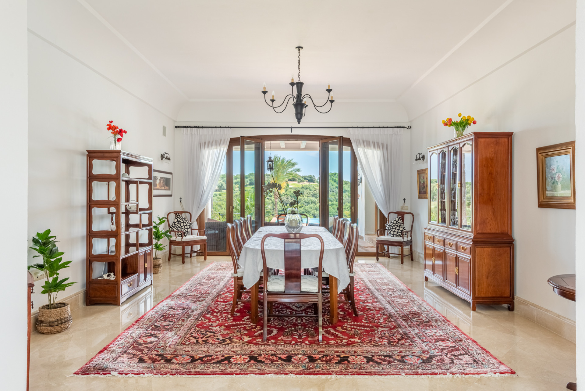 Interior Villa for sale in Sotogrande