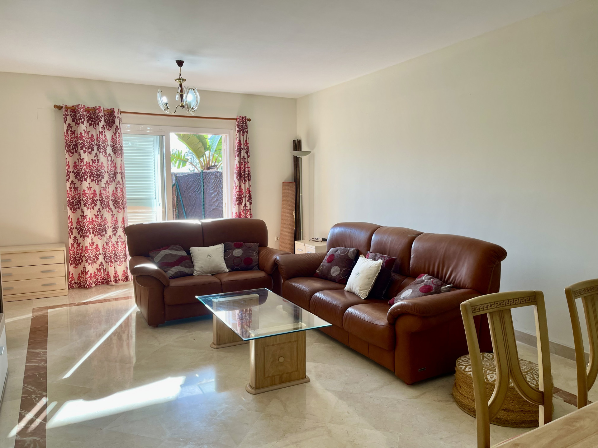 Imagenes exteriores de Apartamento Planta Baja en venta en Pueblo Nuevo de Guadiaro