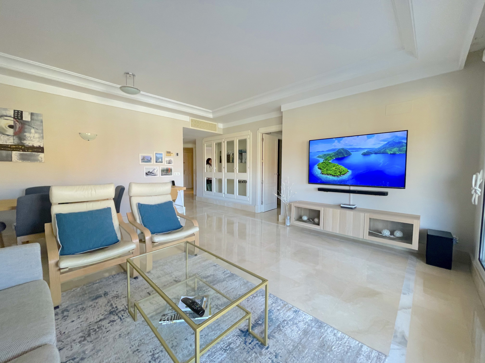 Detalles Apartamento | 327-00968P23