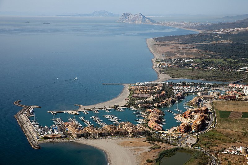 Interiores Local Comercial en venta en Sotogrande Puerto Deportivo