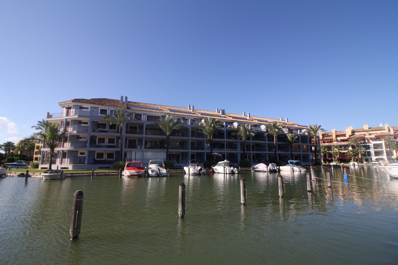 Atraque en venta Marina de Sotogrande-327-00483P