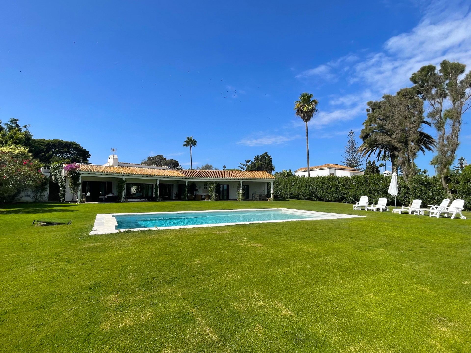 Imagenes exteriores de Villa en alquiler vacacional en Sotogrande Costa