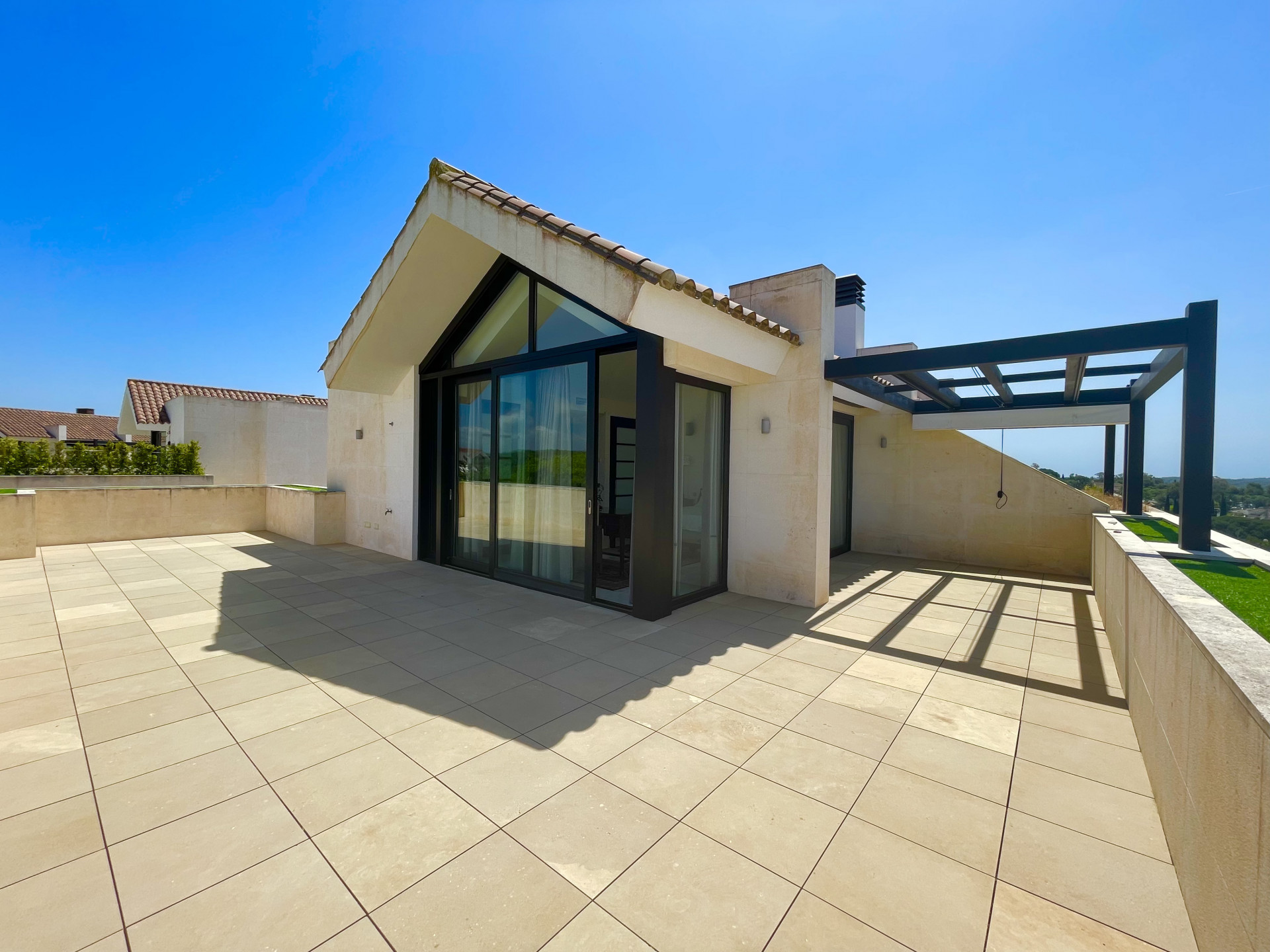 Exterior Apartment for sale in Sotogrande Alto