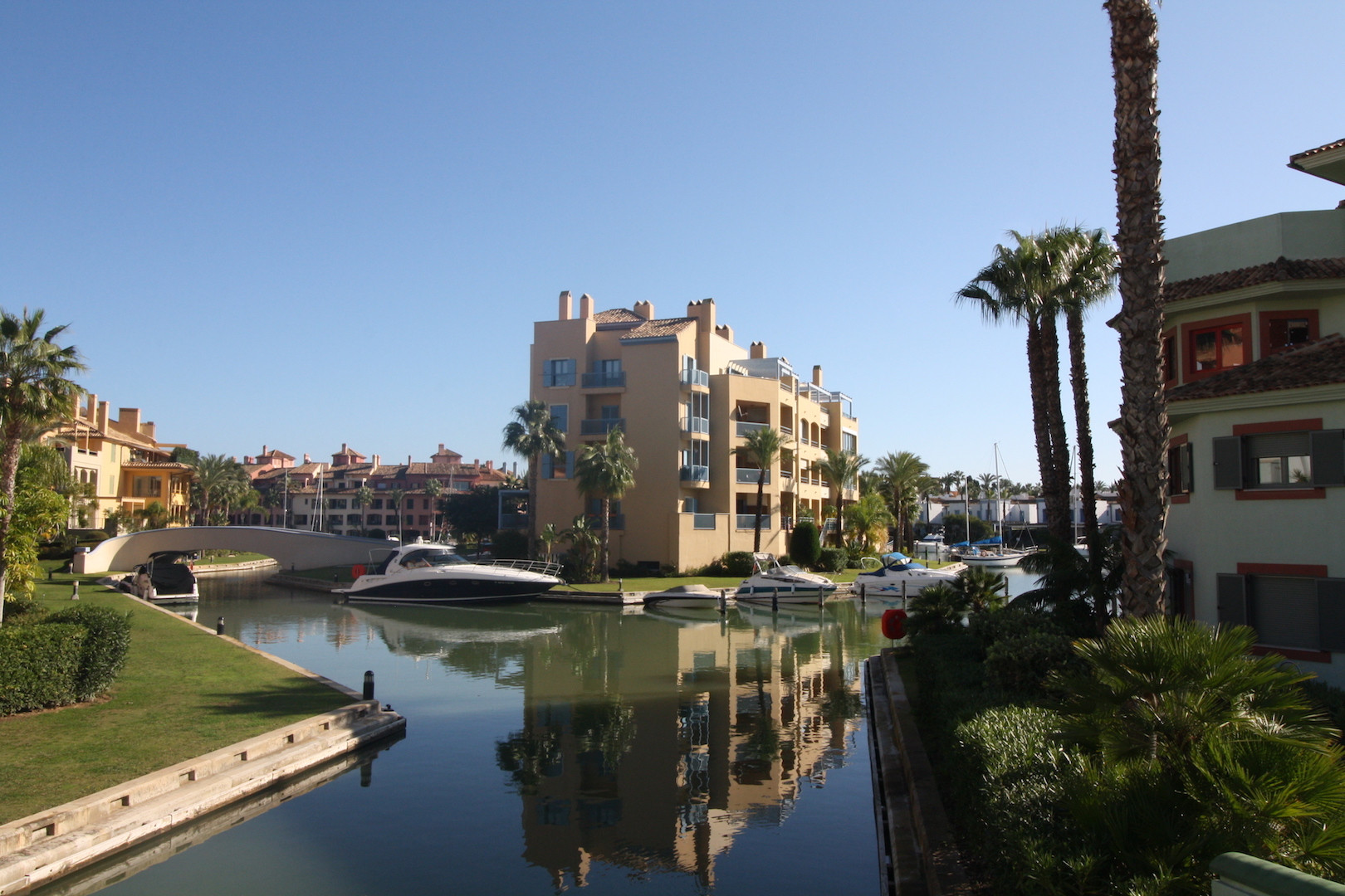 Atraque en venta Marina de Sotogrande-327-00519P