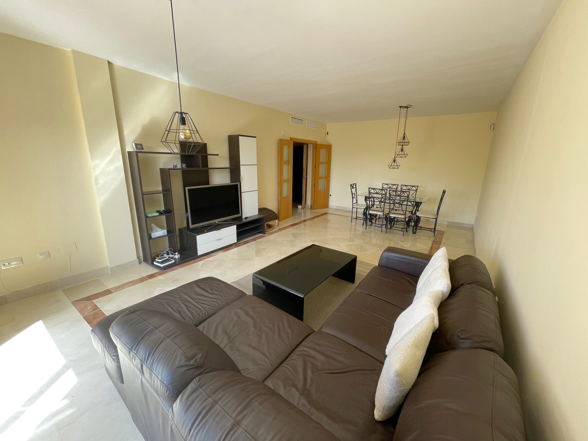 Detalles Apartamento Planta Baja en venta Pueblo Nuevo de Guadiaro-A170618