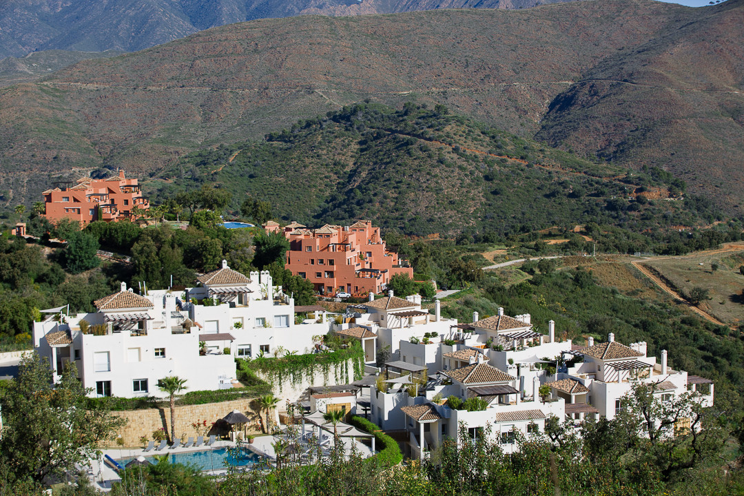 Boutique luxury brand new apartments for sale in La Mairena – Elviria