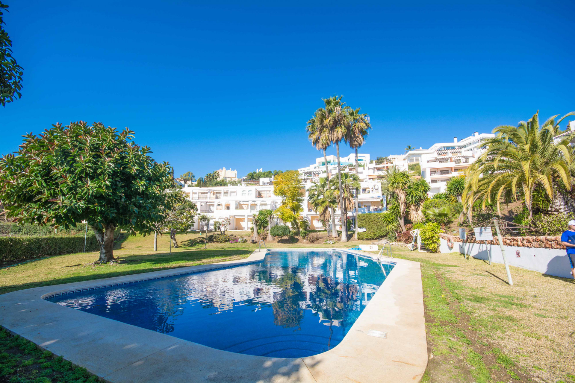 Duplex penthouse for sale in La Quinta Benahavis