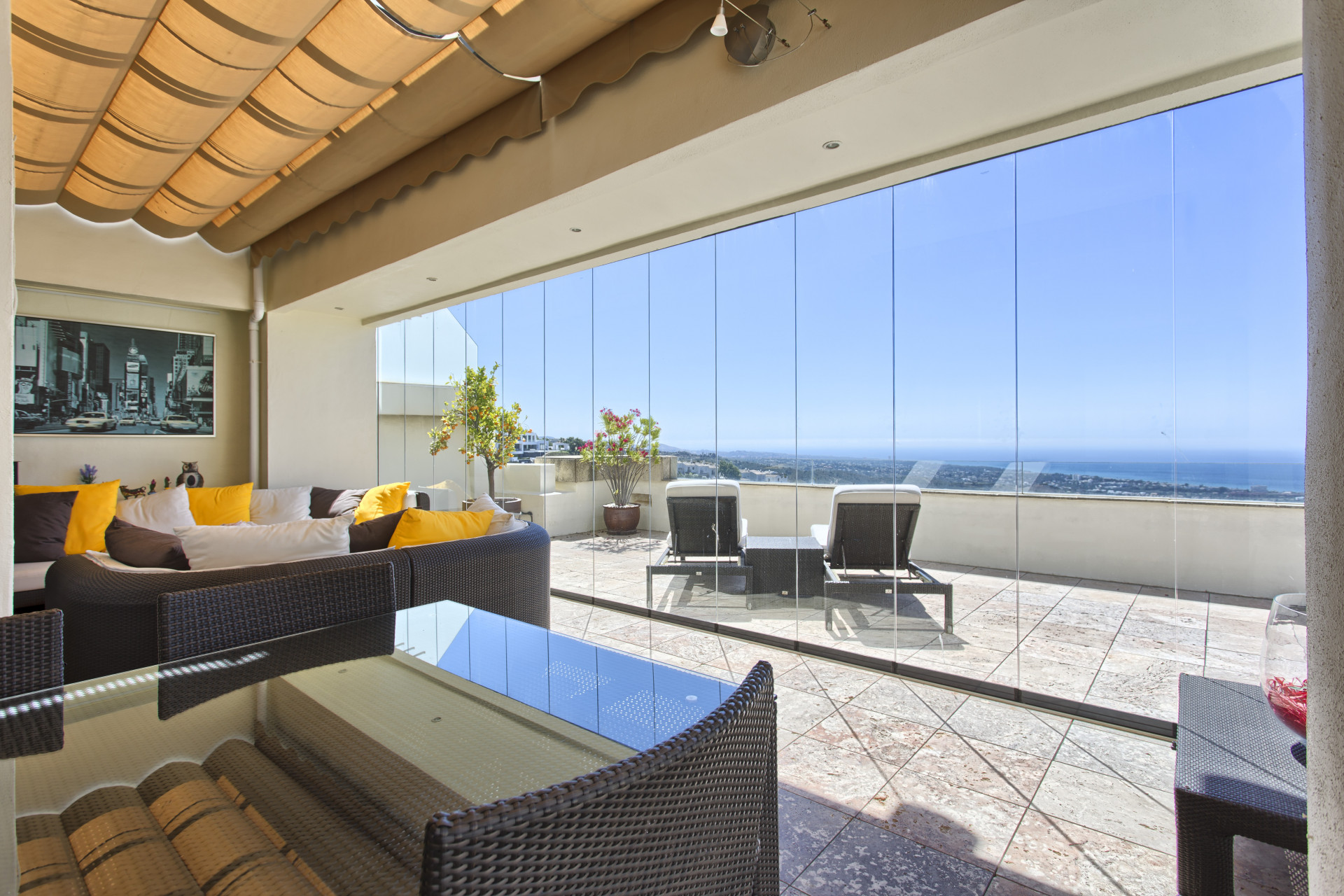 Modern duplex penthouse te koop in Alto de los Monteros - Marbella