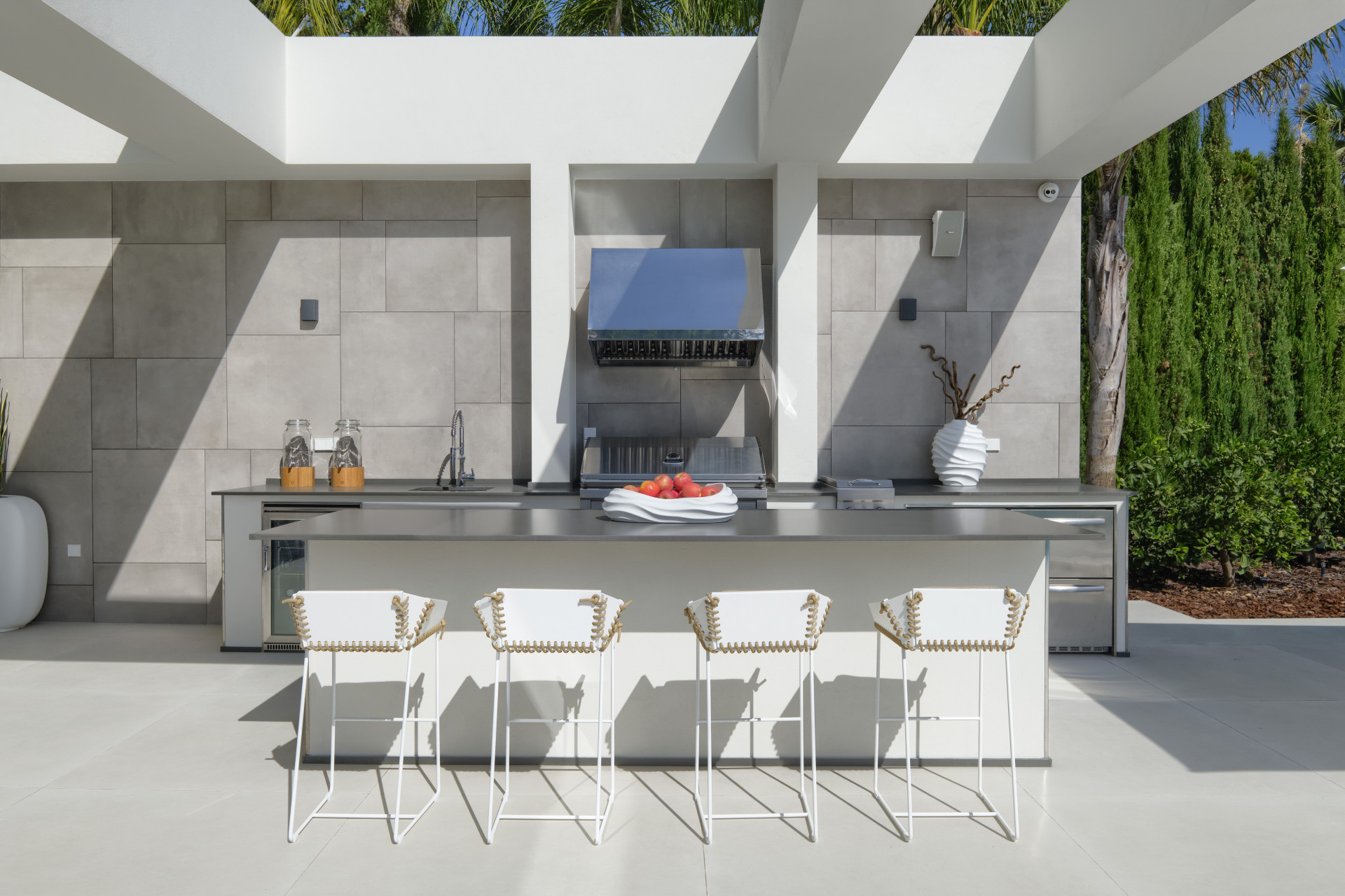 Modern style front line golf luxury mansion for sale in Las Brisas - Nueva Andalucía – Marbella