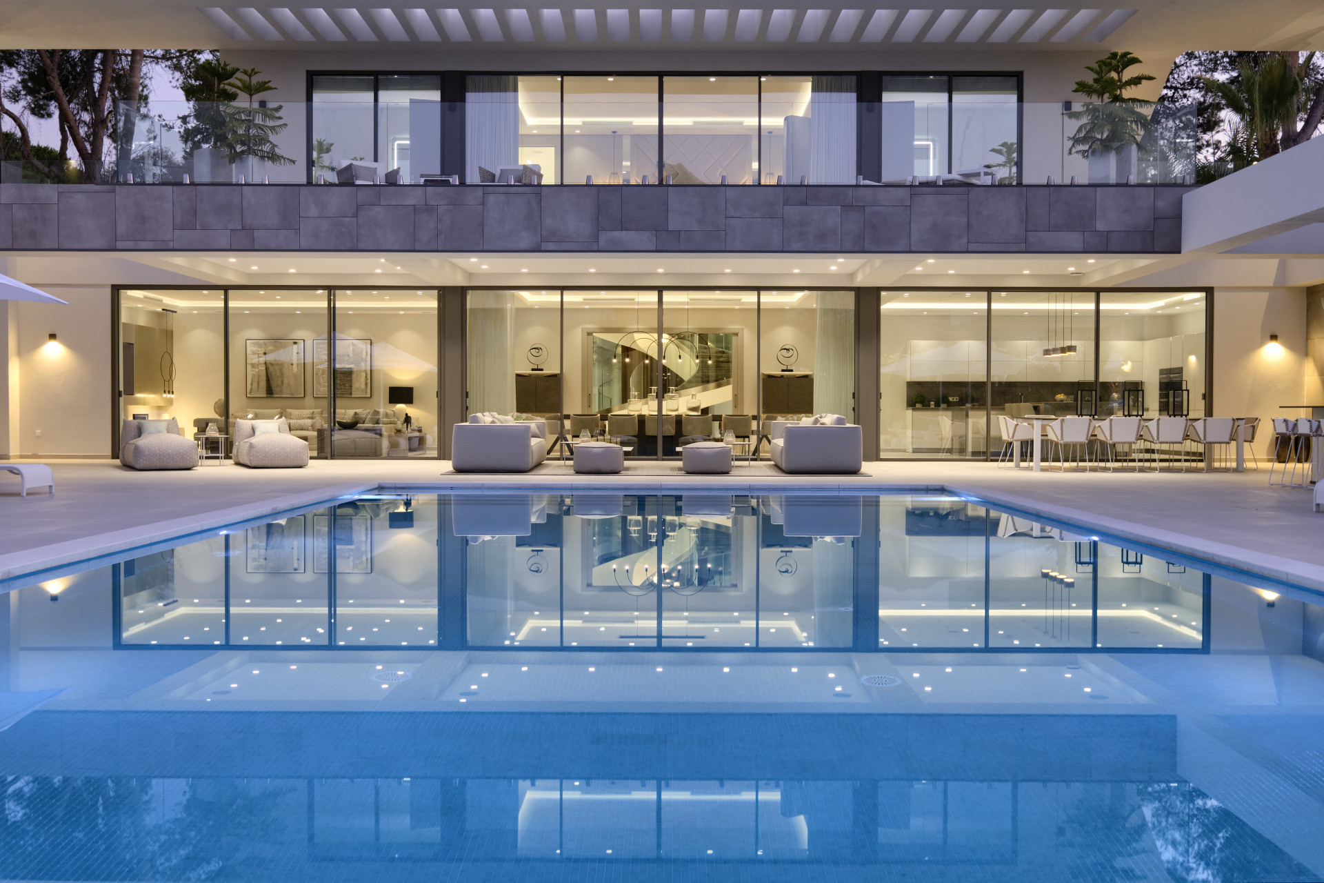 Modern style front line golf luxury mansion for sale in Las Brisas - Nueva Andalucía – Marbella