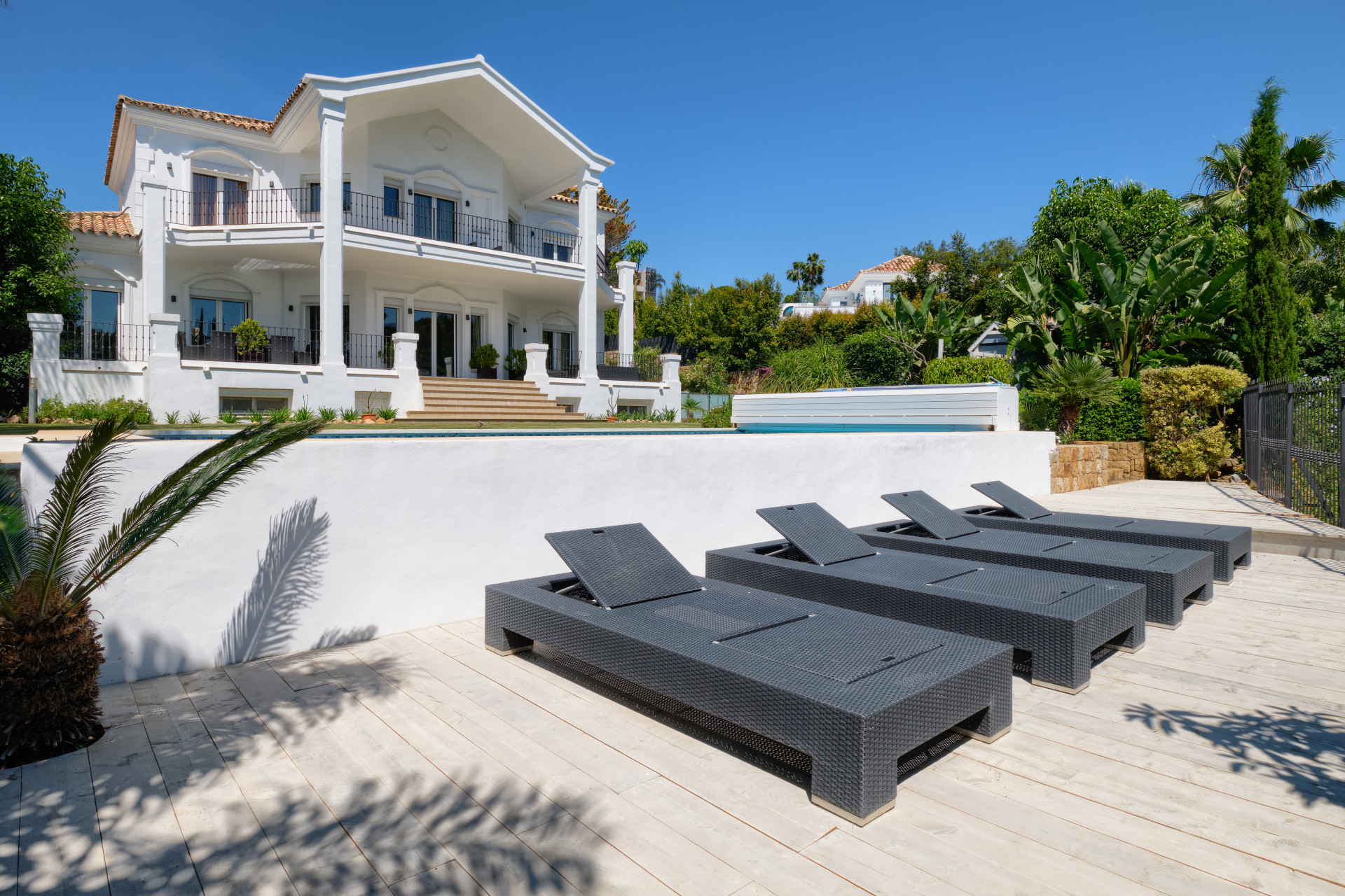 Recently renovated luxury villa for sale in Los Naranjos Golf - Nueva Andalucía – Marbella