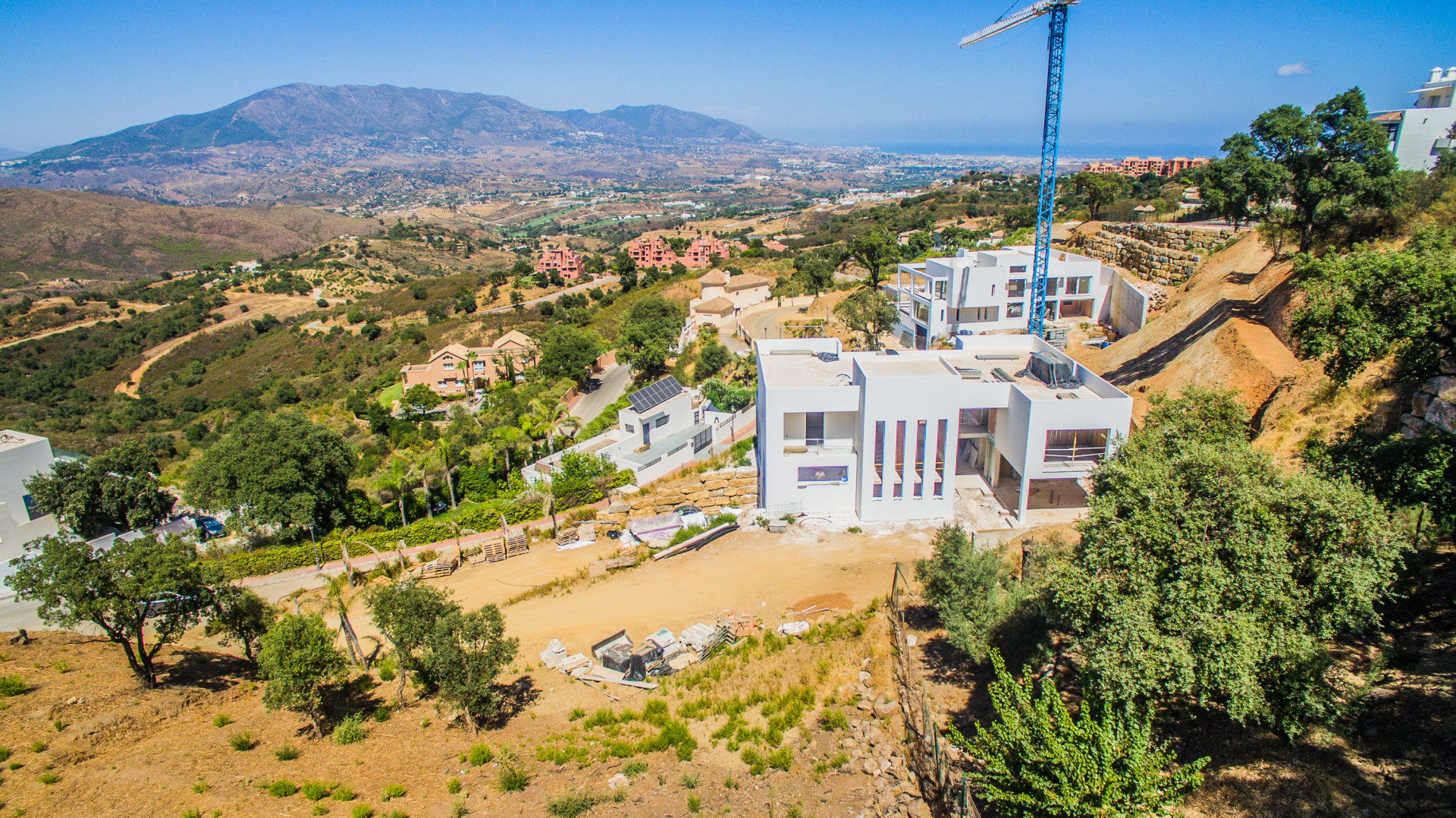 Off Plan modern villa for sale in La Mairena - Elviria