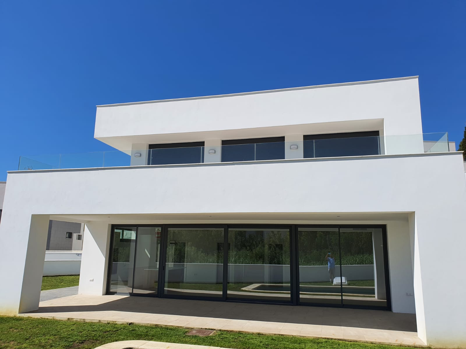New development of modern villas in la Duquesa - Manilva