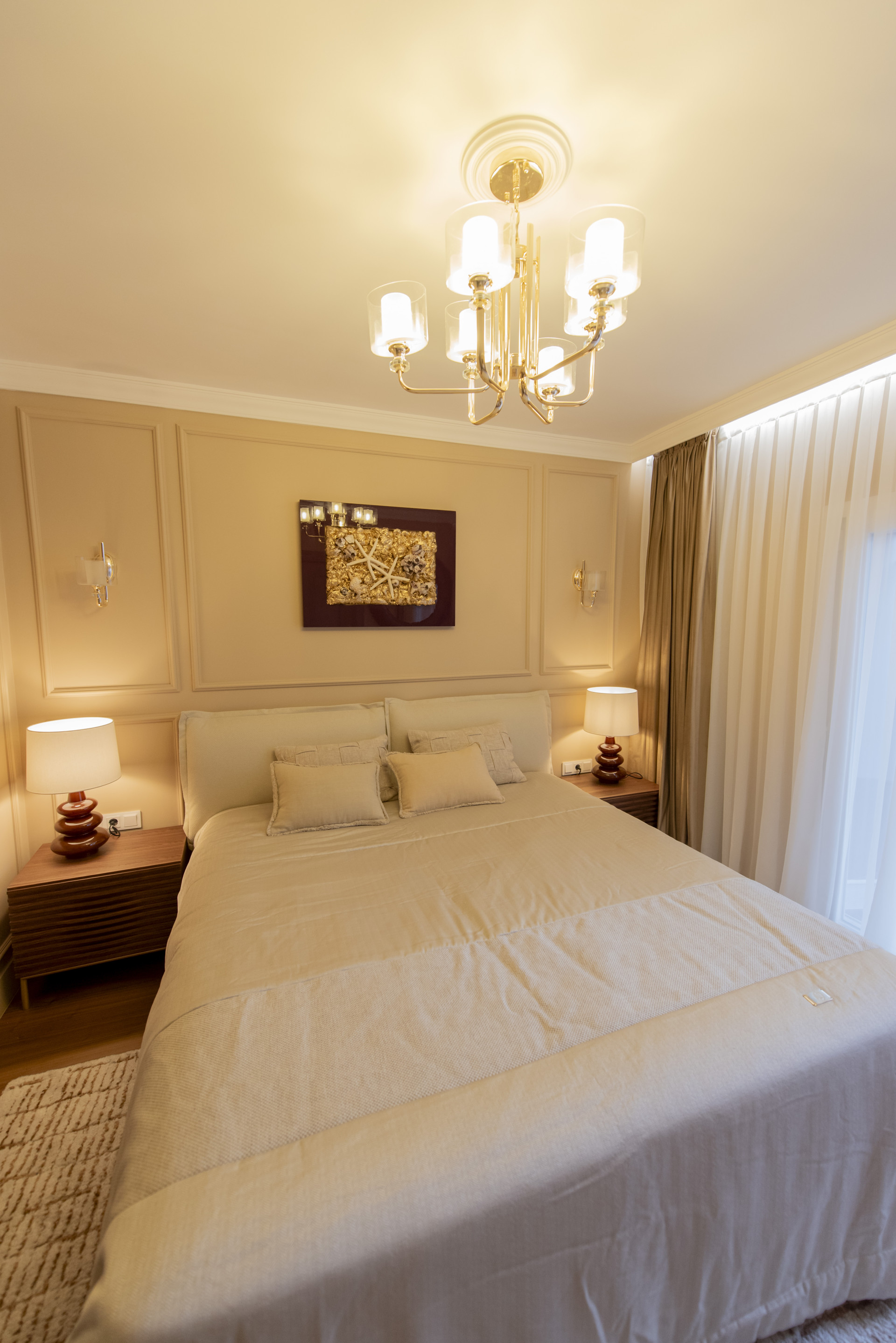 A stunning, renovated townhouse in Nueva Andalucía, Aloha. — photo 7