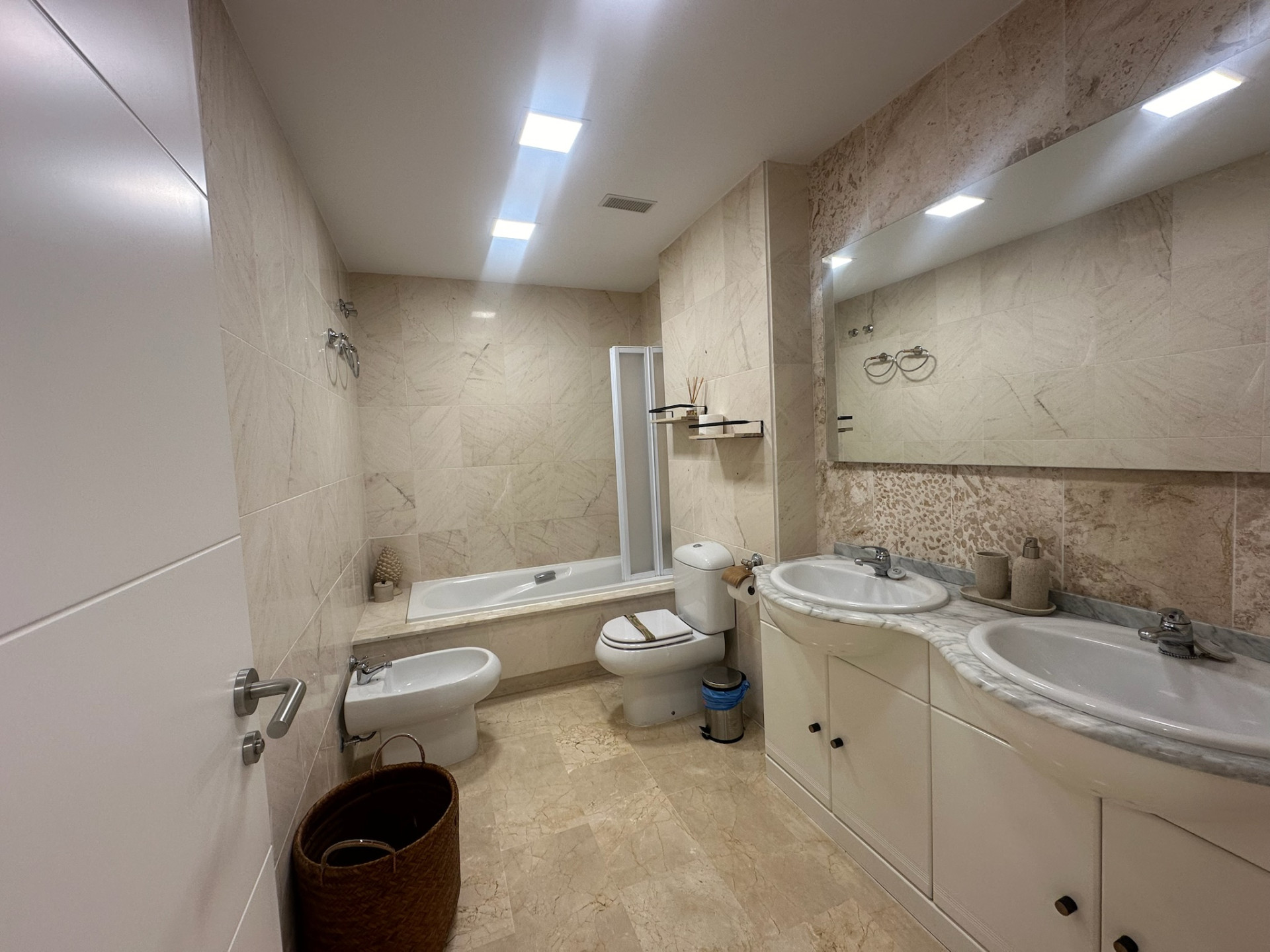 Ground Floor Apartment for rent in Guadalmina Alta, San Pedro de Alcantara — photo 9