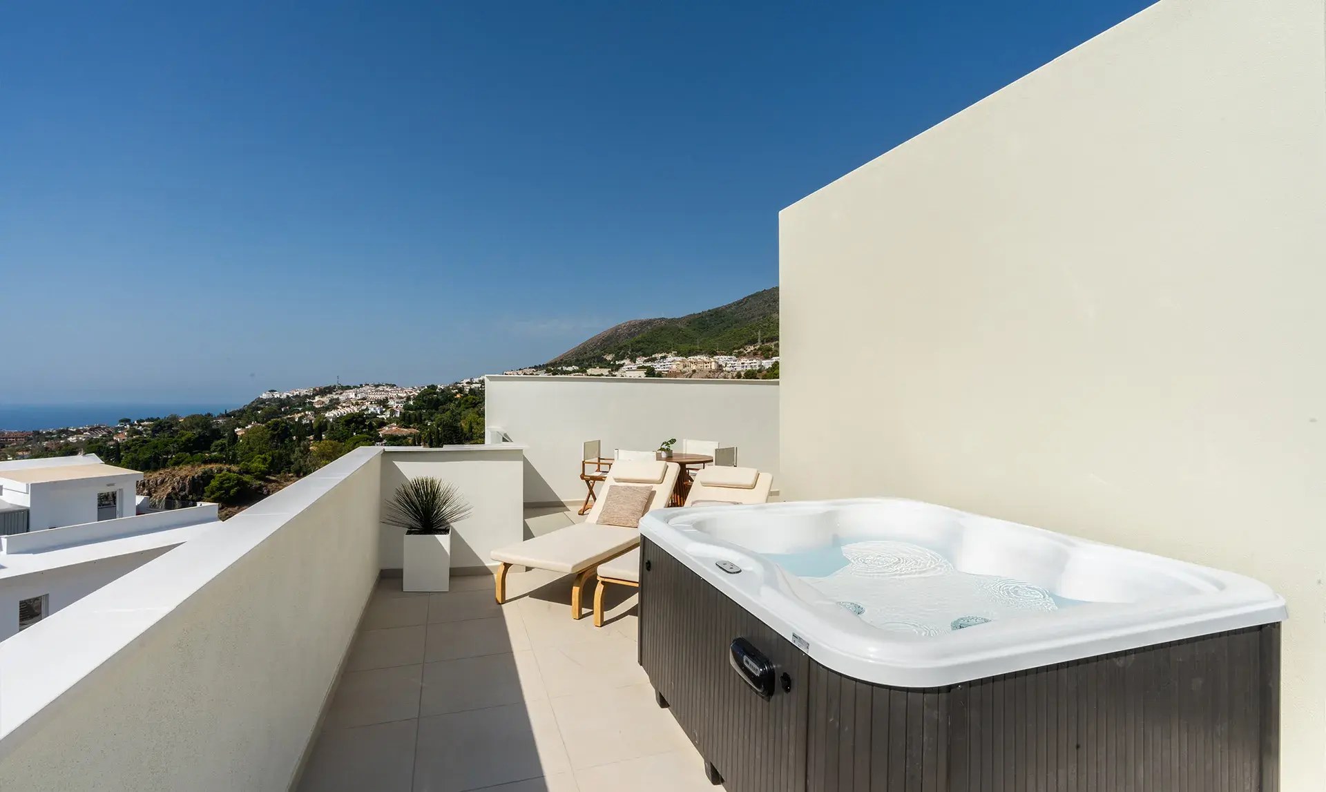MANE RESIDENCES