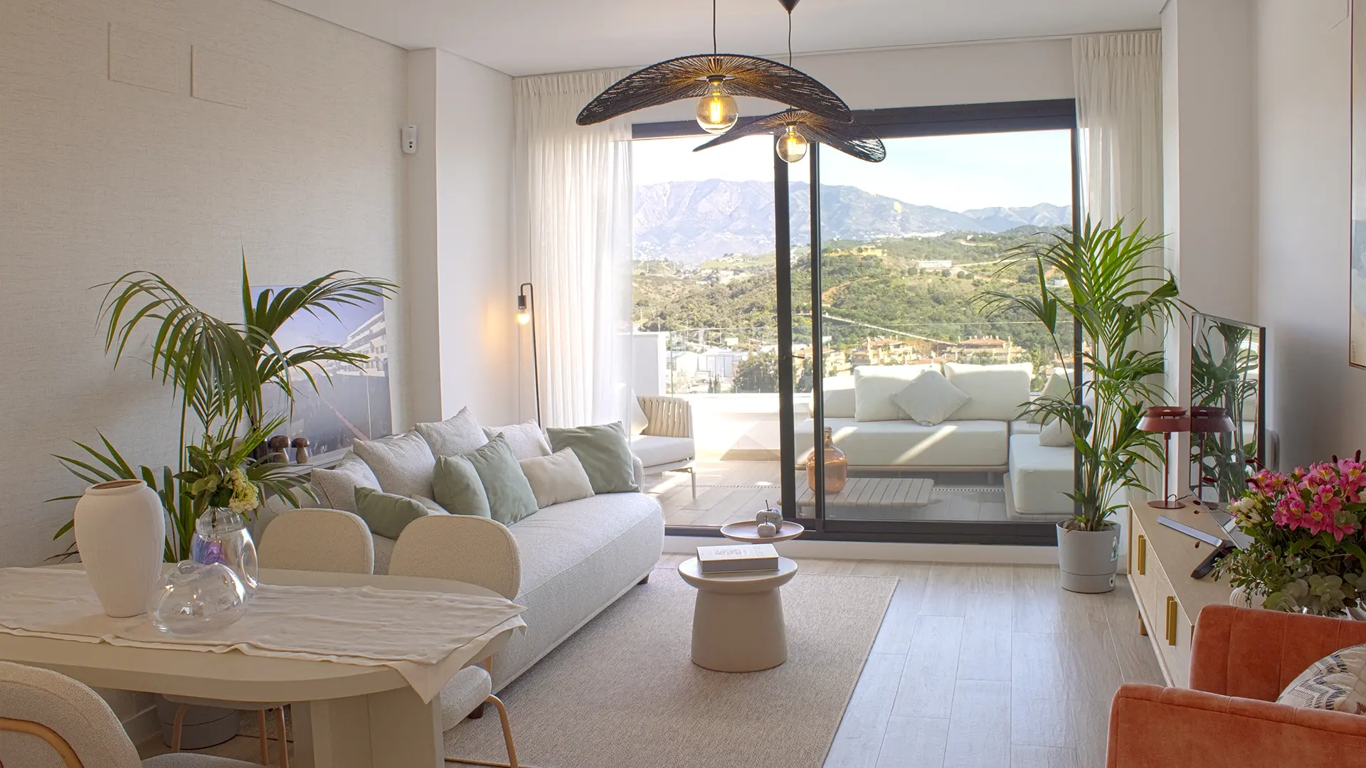 Image 1: Apartment For sale, Estepona, €890,000 [NGS-521A]