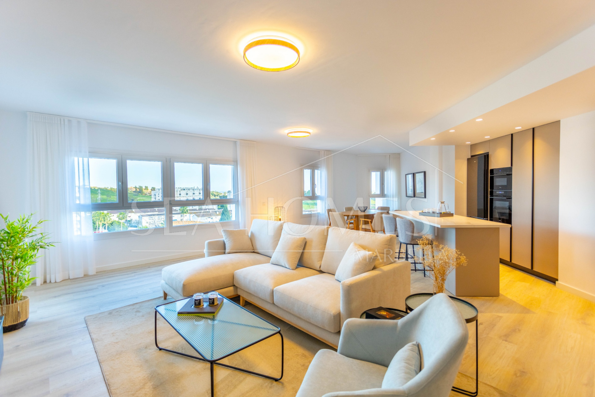 Key-ready 4-Bedroom Apartment in Albatros XV, Nueva Andalucia – Stunning Views