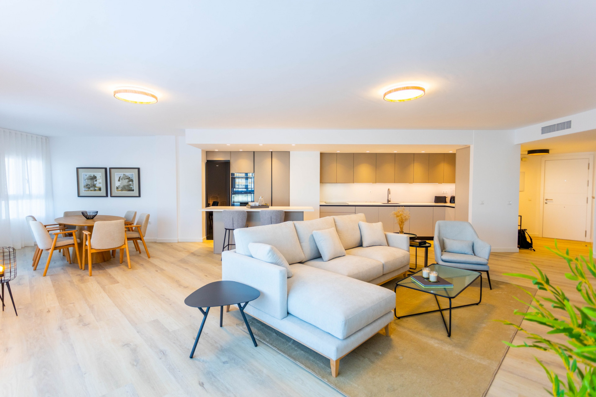 Wohnung zum Verkauf in Nueva Andalucia, Costa del Sol