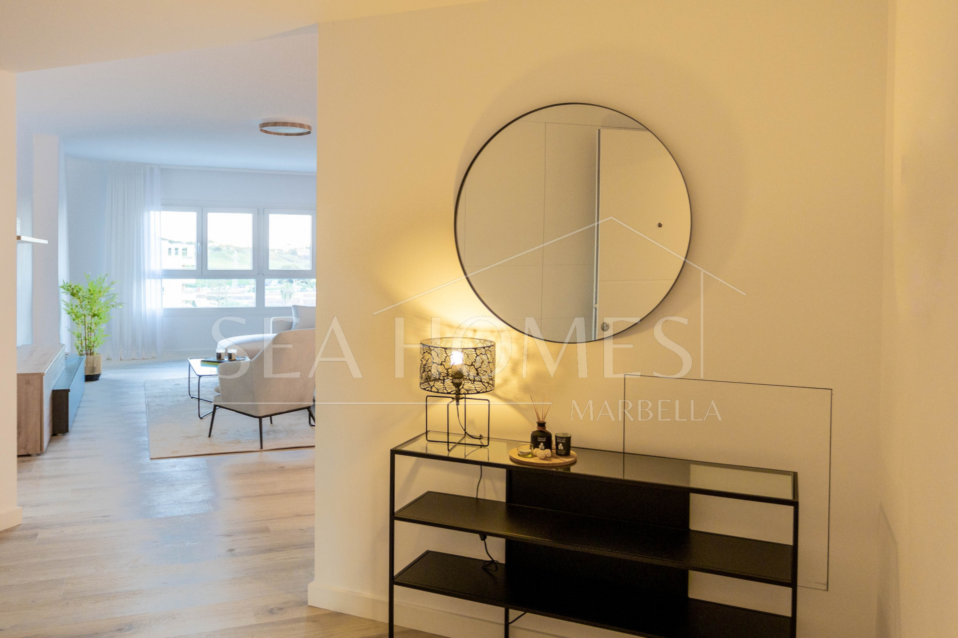 Key-ready 4-Bedroom Apartment in Albatros XV, Nueva Andalucia – Stunning Views