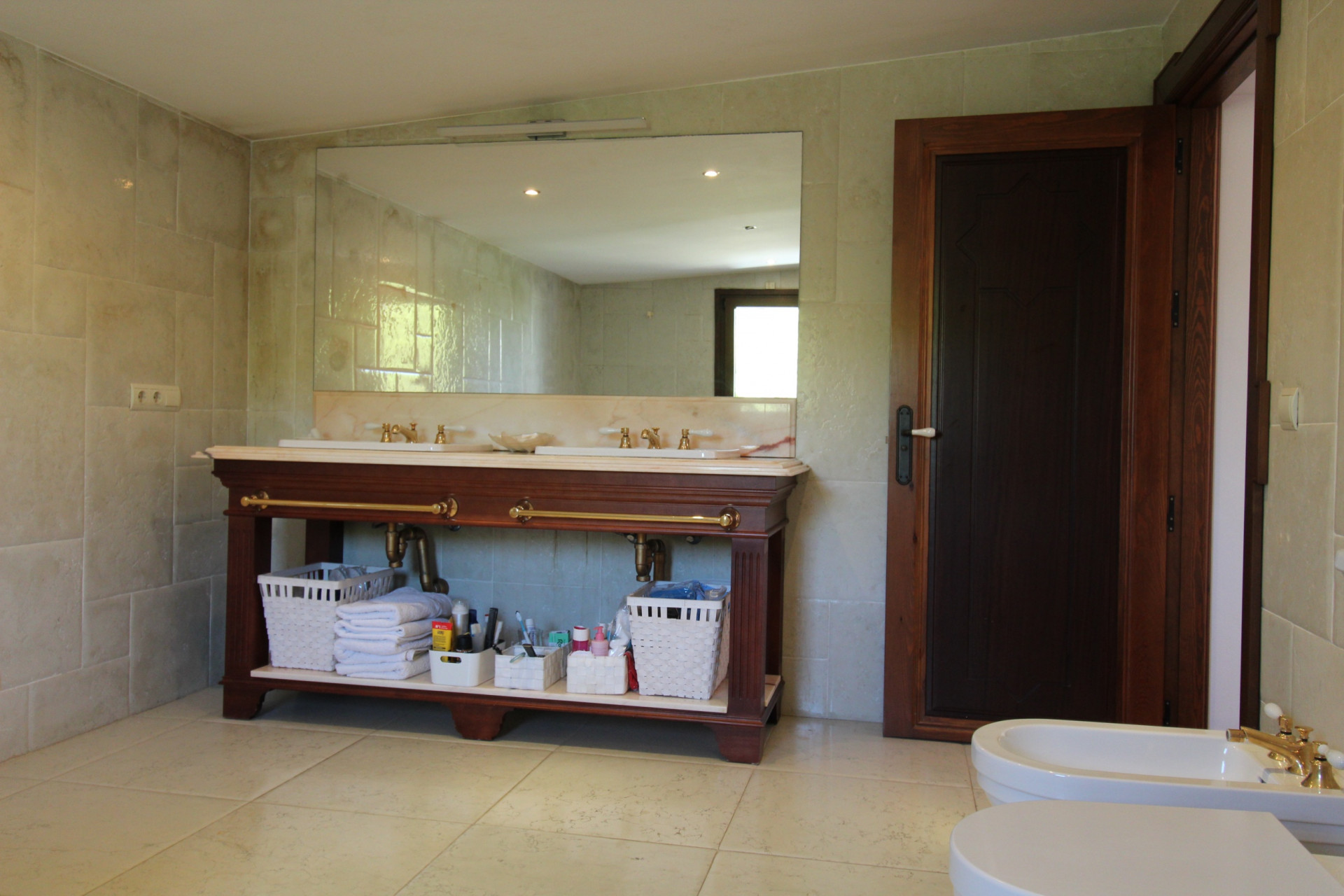 Beachside Mediterranean Villa for Sale in El Presidente, Marbella – Investment Opportunity