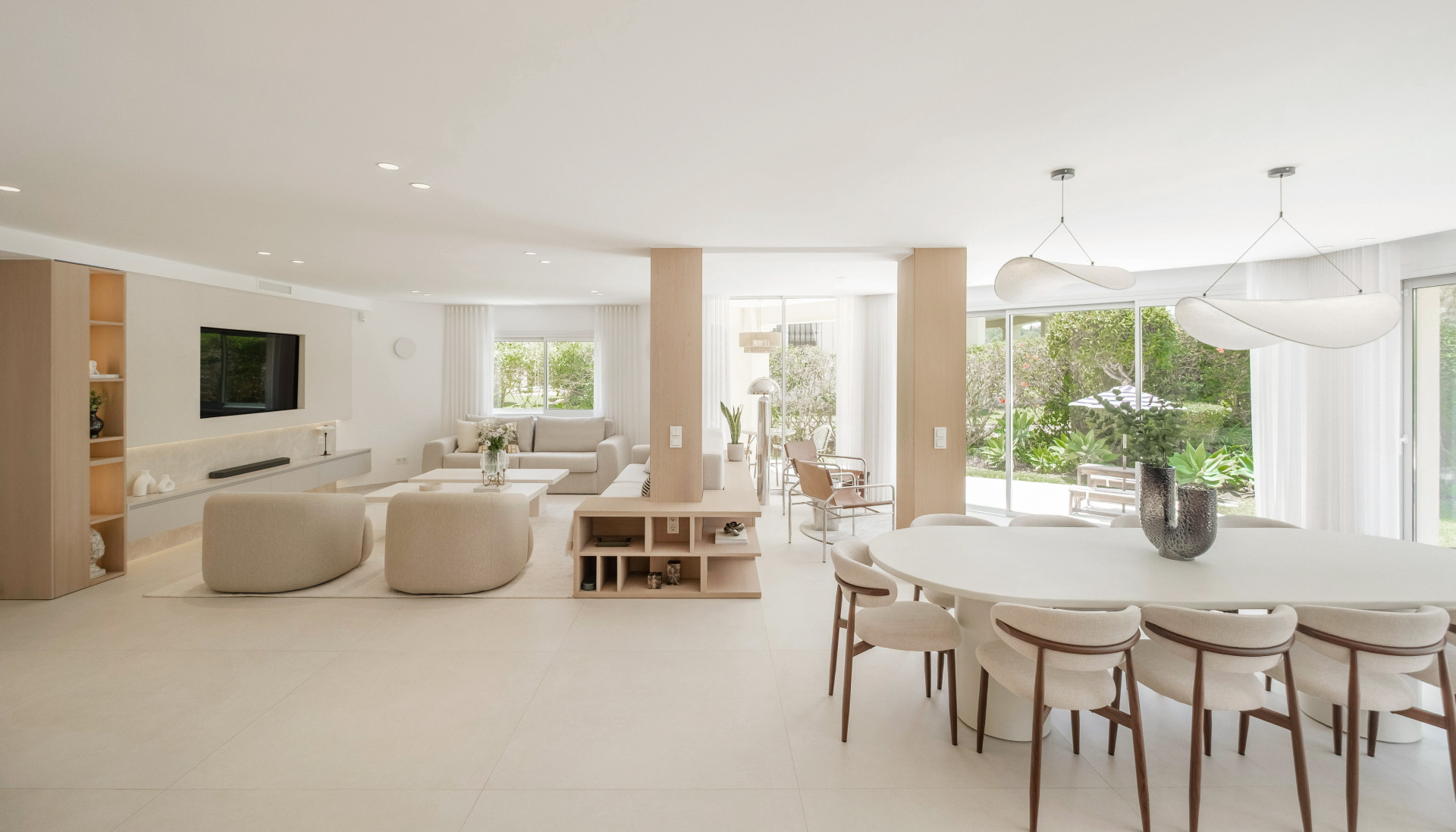 Elegant Family Villa with Panoramic Golf & Mountain Views in La Quinta Hills — photo 11