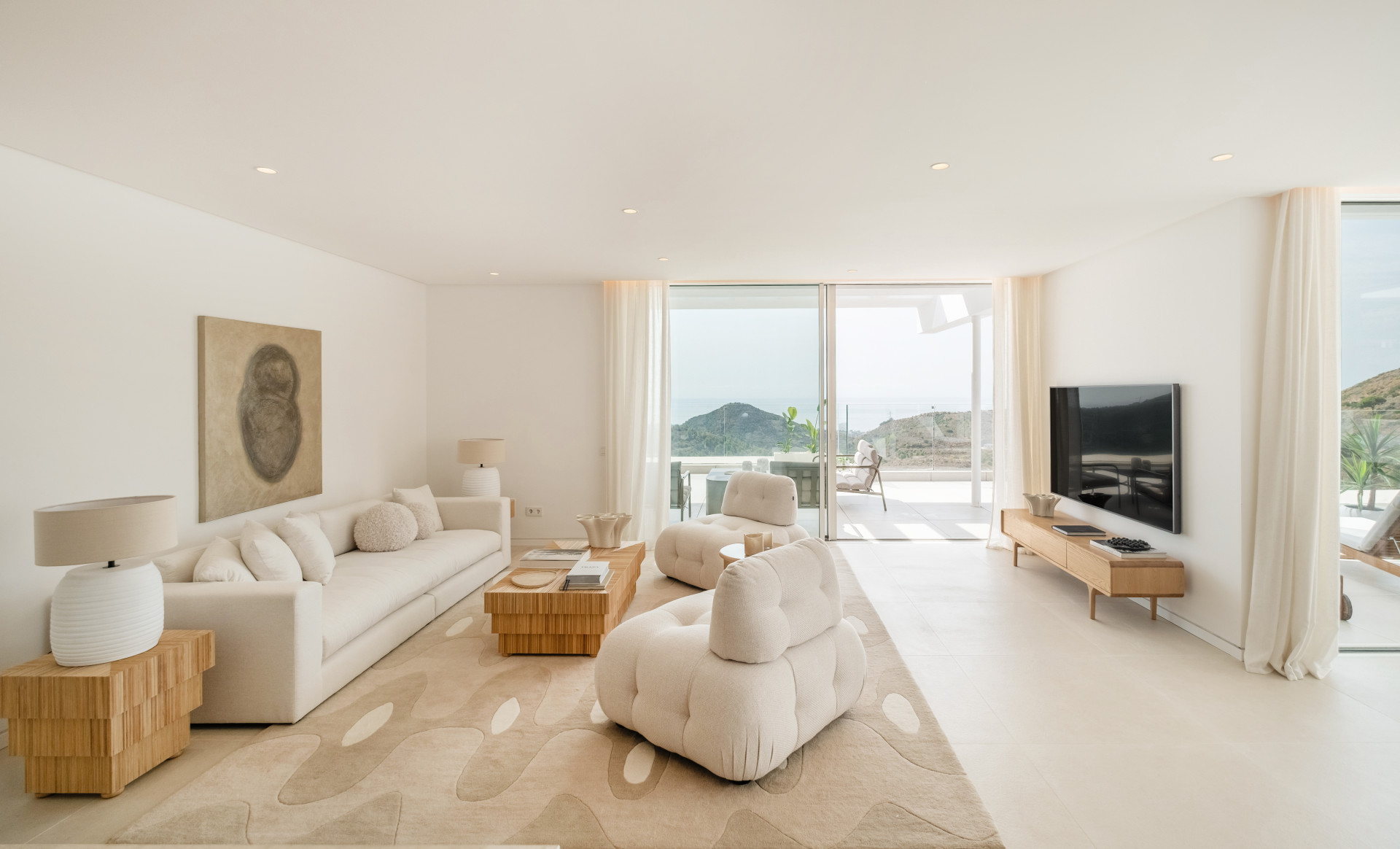Spectacular Penthouse with a Roof Terrace and its Own Private Pool & Jacuzzi with The Best Sea and Mountain Views — photo 3