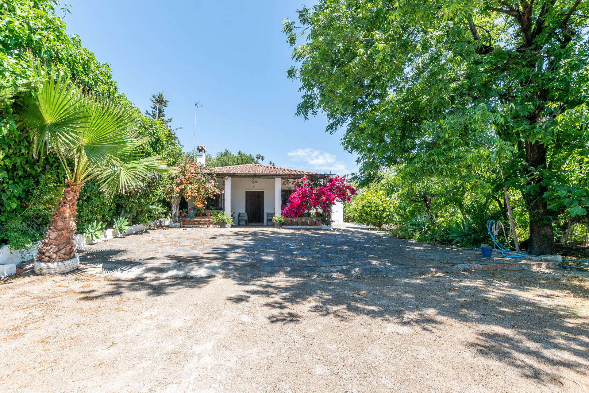 Encantadora Finca con un hermoso jardín