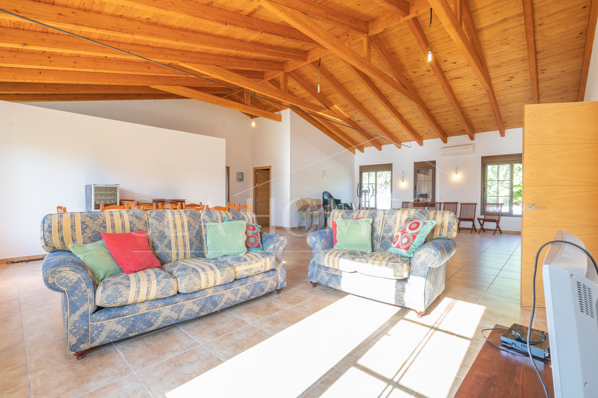 Beautiful, large country villa with beautiful sea views
