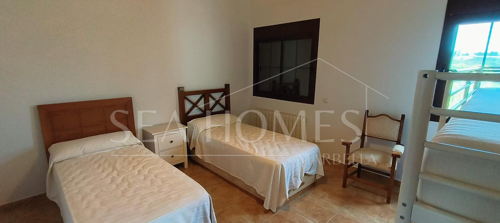 Beautiful, large country villa with beautiful sea views