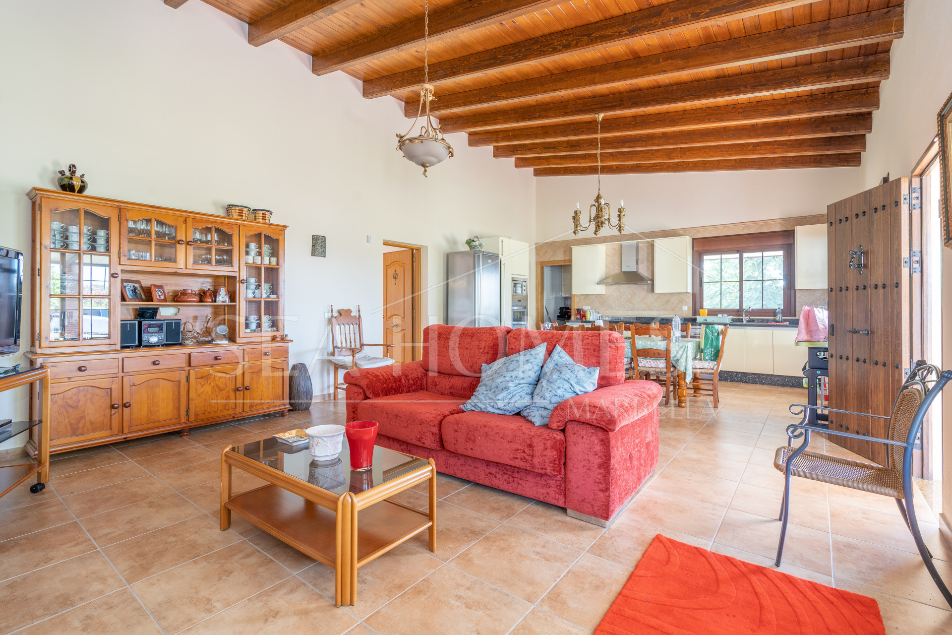Beautiful, large country villa with beautiful sea views