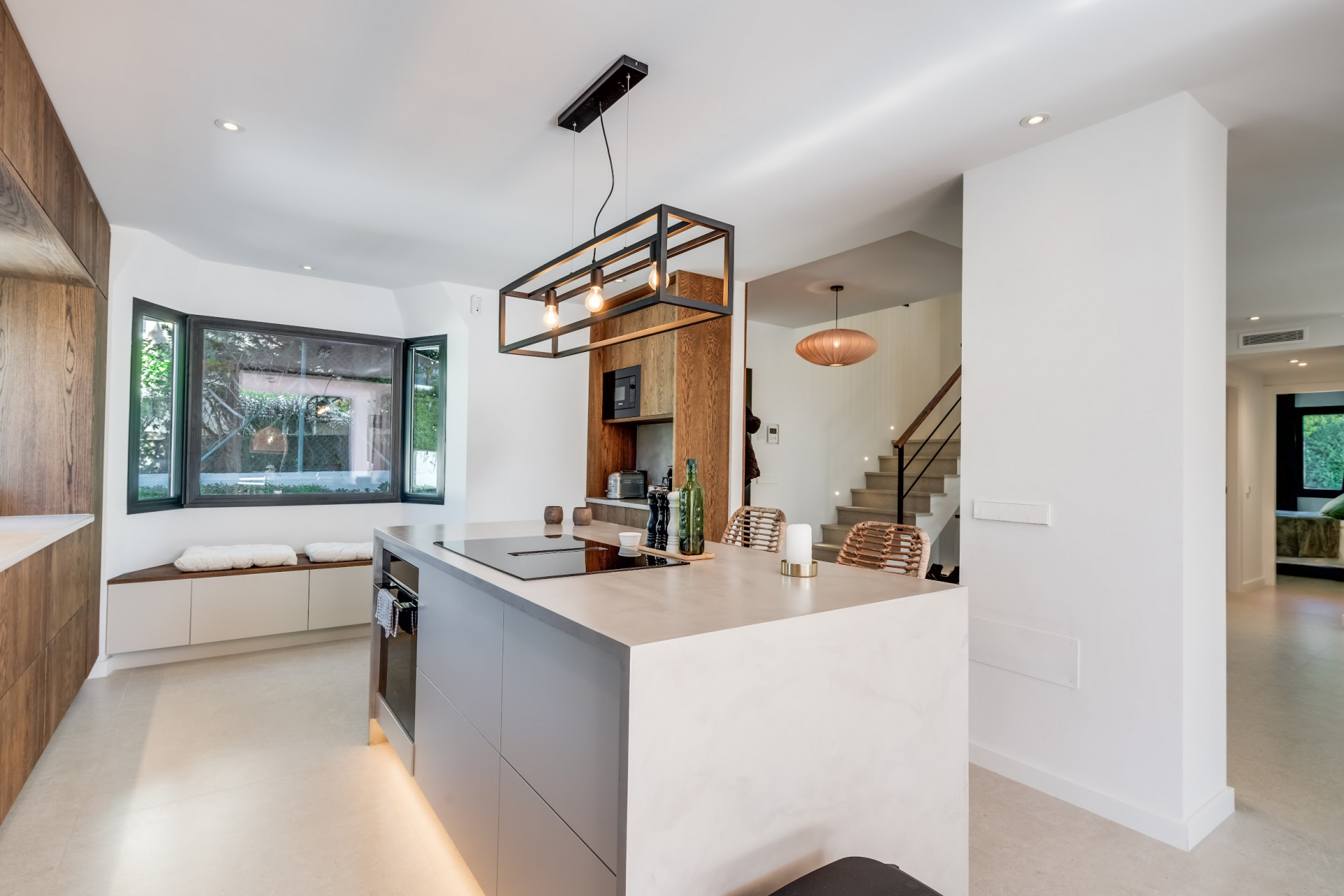 Image {index}: detached villa For sale, Nueva Andalucía, €2,650,000 [HFMs588317]