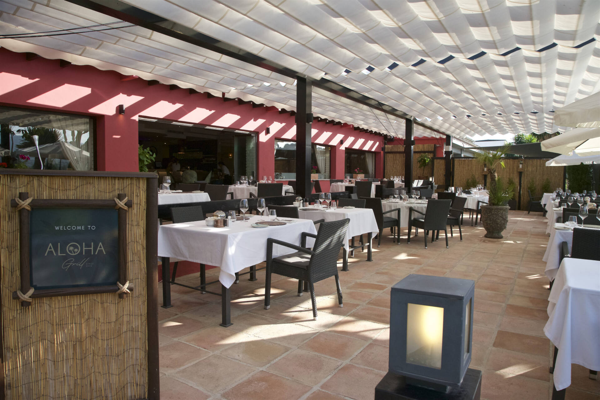 Image {index}: detached villa For sale, Nueva Andalucía, €2,650,000 [HFMs588317]