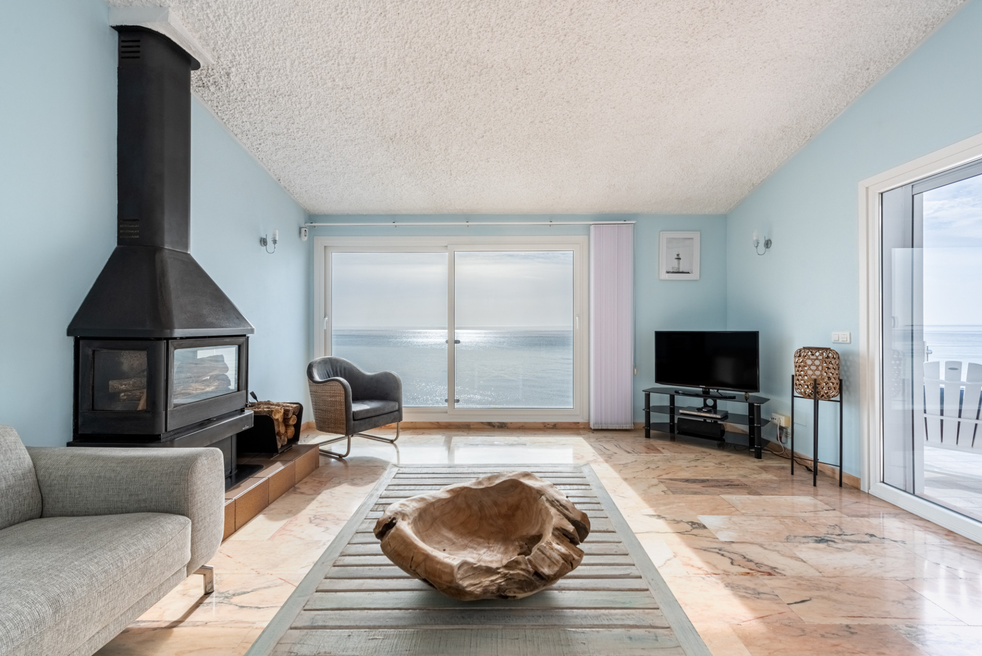 Exclusiva vivienda en Primera Línea de Playa en Arena Beach, Estepona
