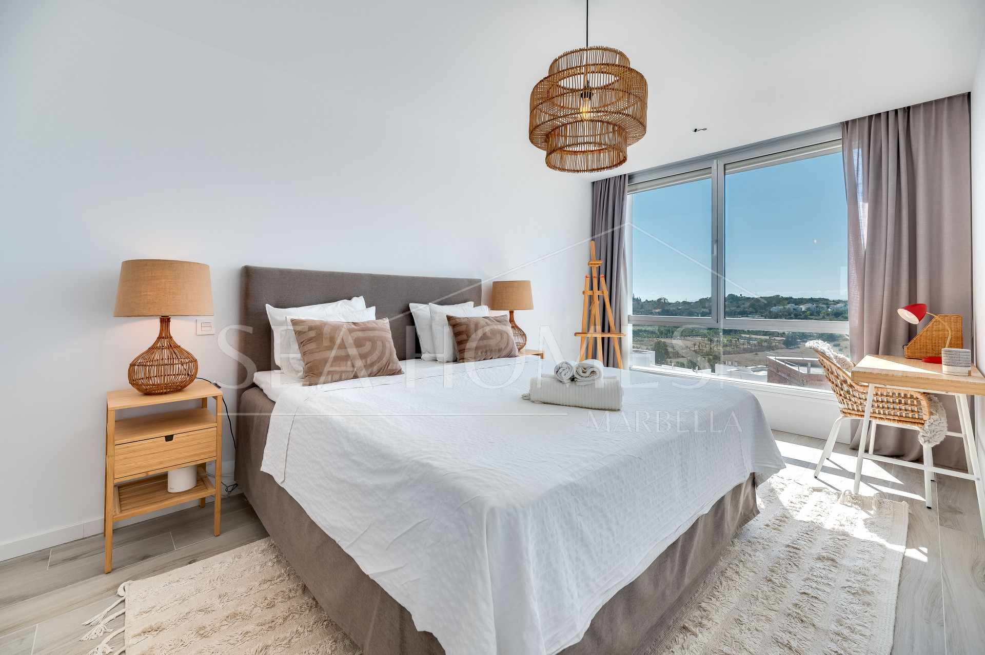 Unique Town House with amazing views
