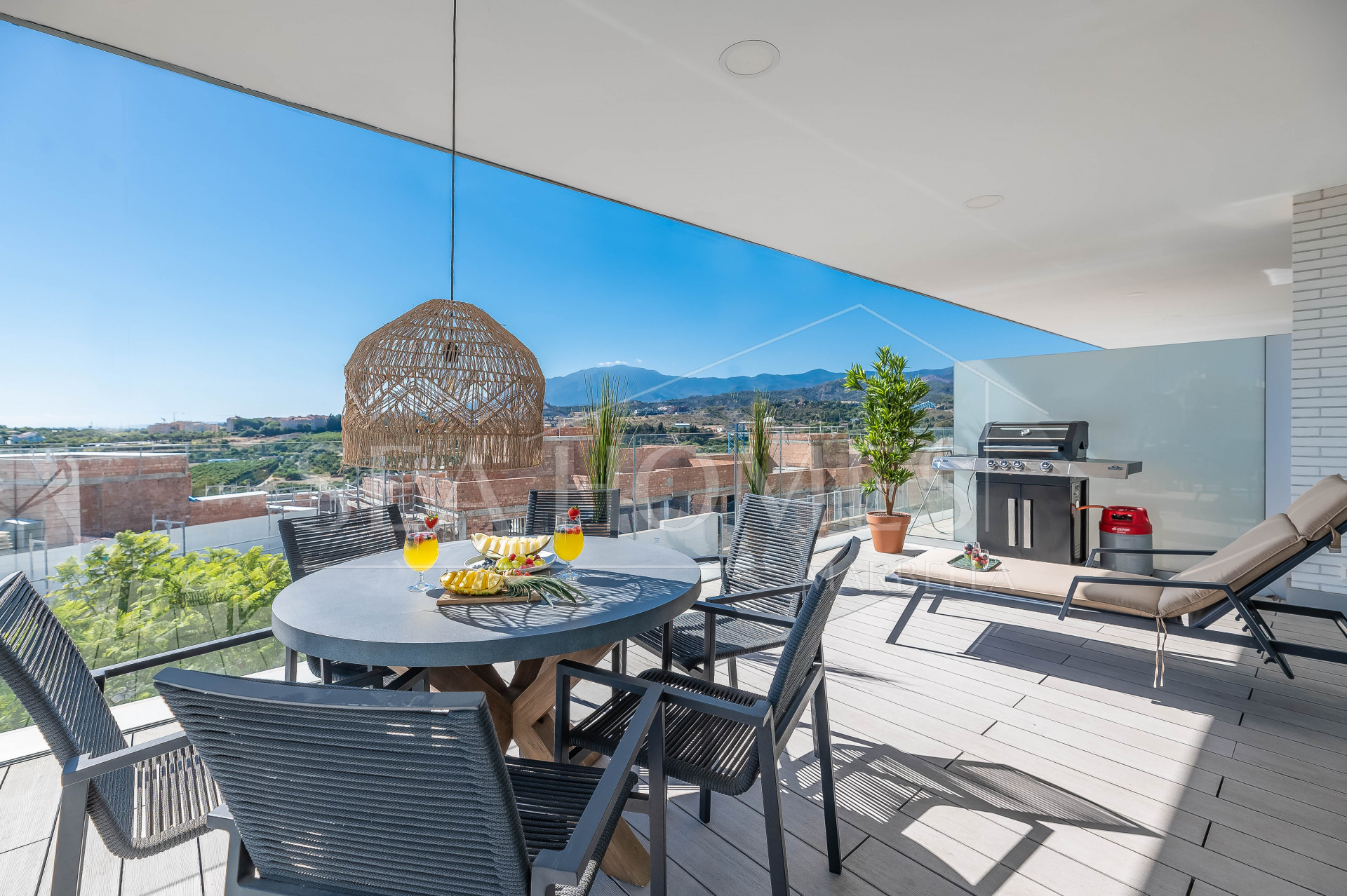 Unique Town House with amazing views