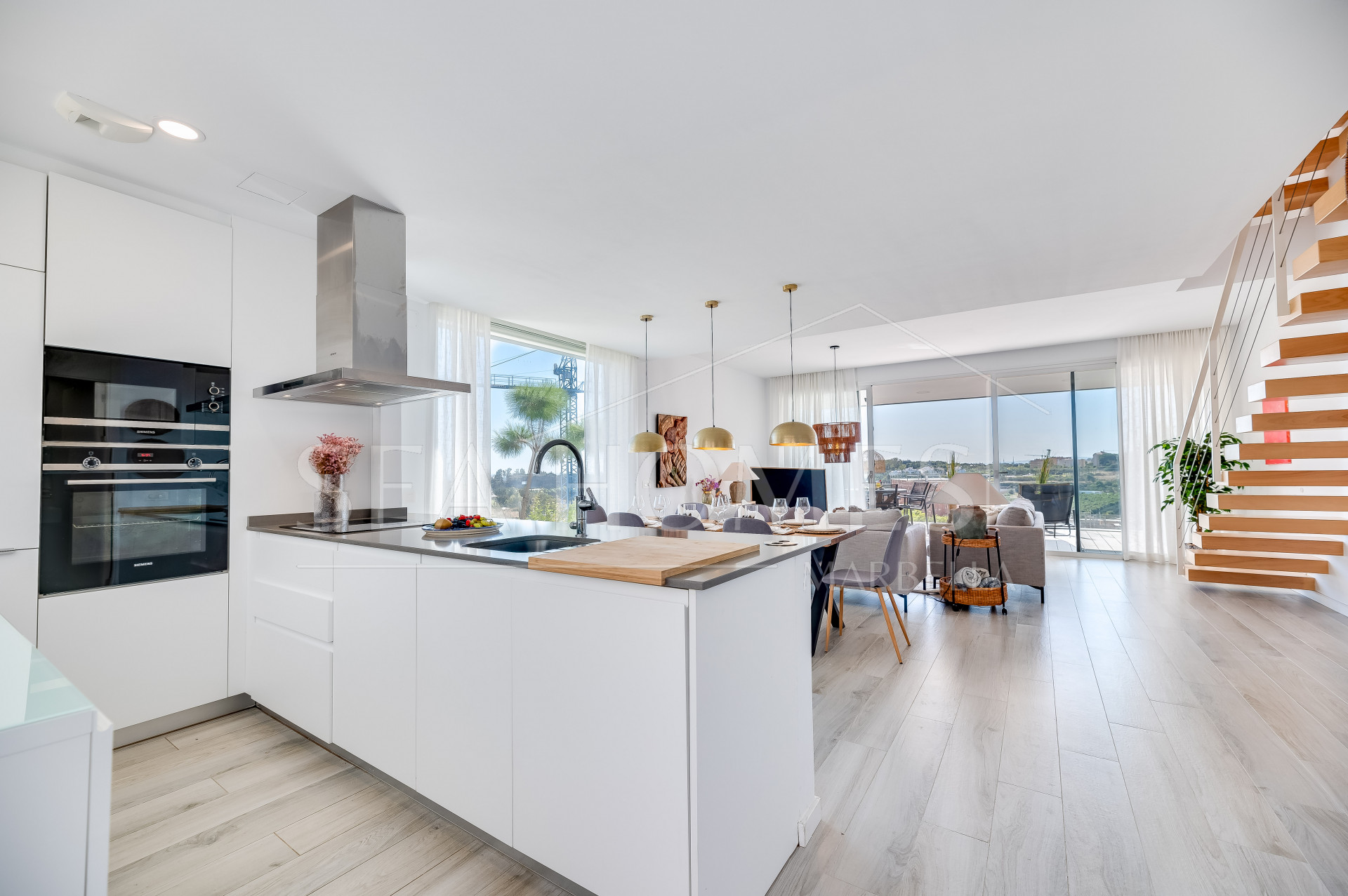Unique Town House with amazing views