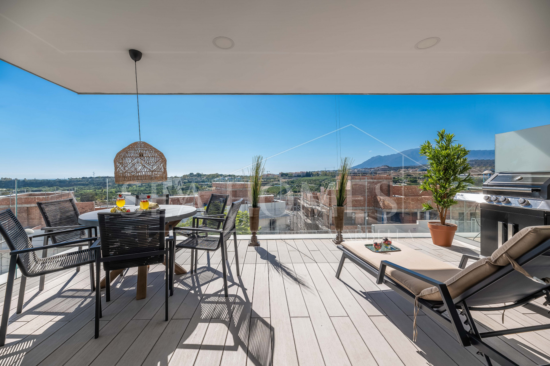 Unique Town House with amazing views