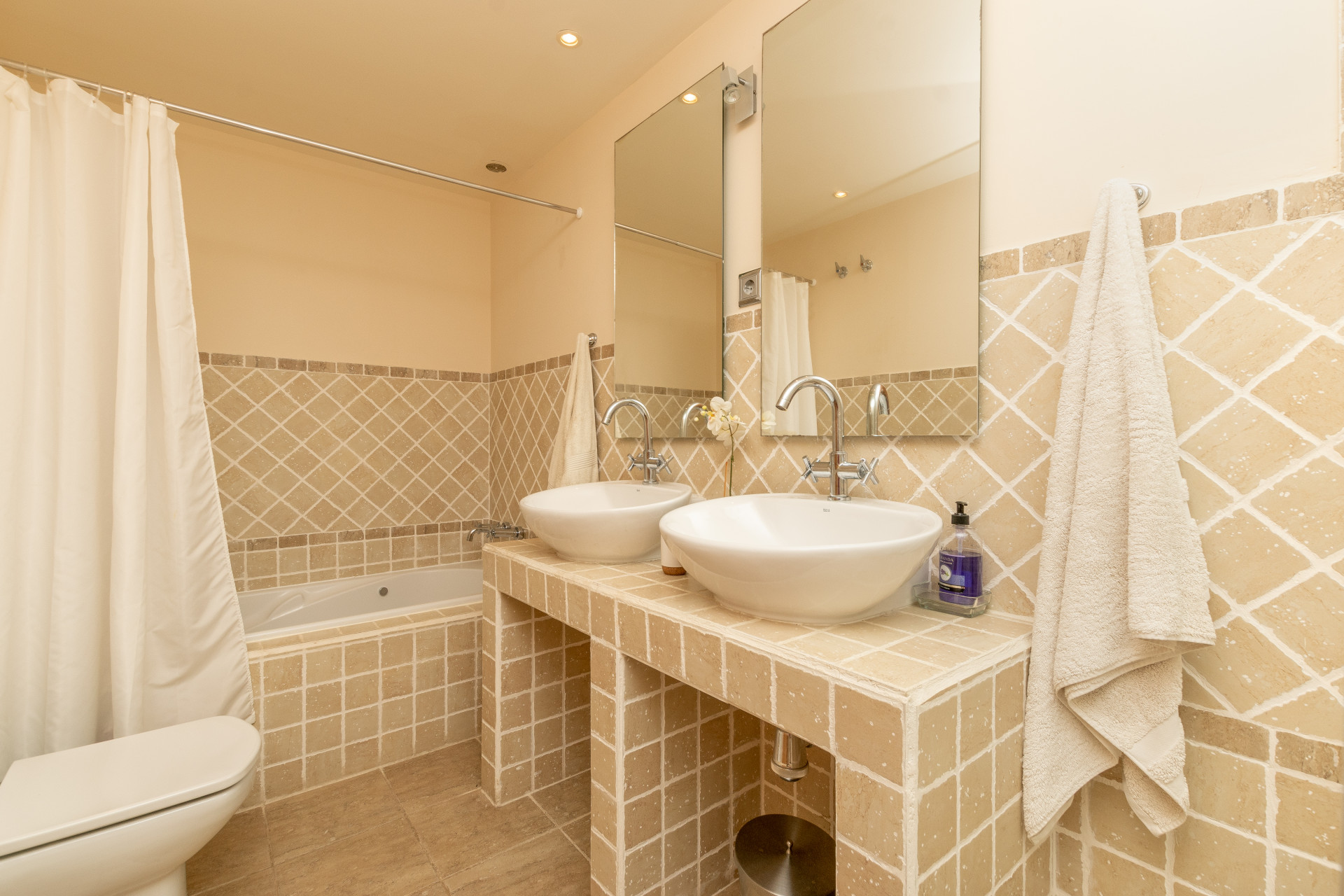 Apartamento, terraza, piscina, golf, 2 dormitorios, Estepona, La Resina, Selwo.