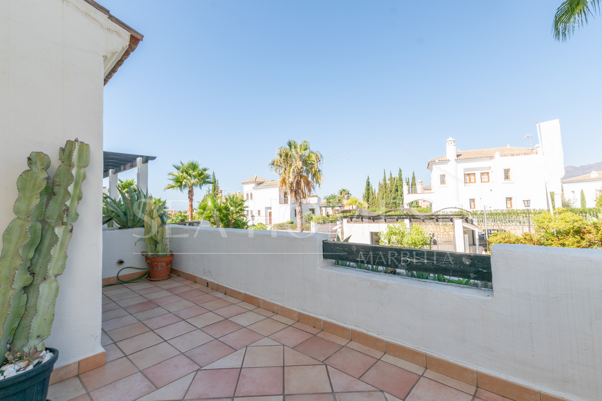 Apartment, terrace, swimming pool, golf, 2 bedrooms, Estepona, La Resina, Selwo.